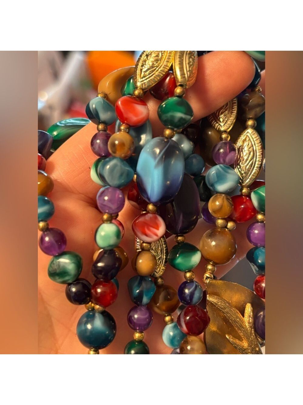 VINTAGE Genuine Lucite Statement Necklace • Gold Leaf Drop • Colorful Boho Luxe - Picture 16 of 16